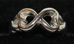 925 Silvertone Infinity Heart Ring Size 7