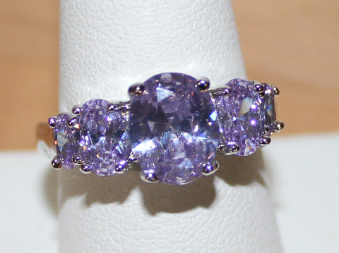 Gorgeous Silvertone Ring with Light Purple Faux Crystals Size 10