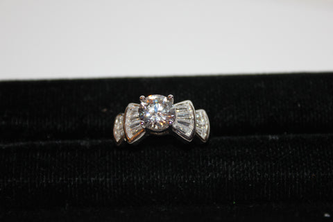 Silvertone Ring with Clear Crystals Size 6