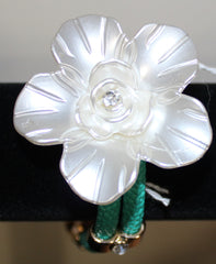 Beautiful Flower Bracelet - Ivory color flower with Teal