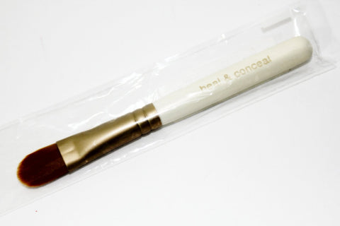 Bare Escentuals Heal and Conceal Brush