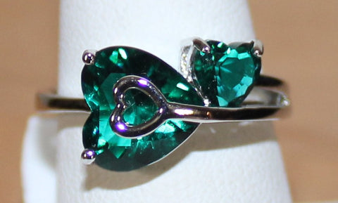 Cute Silvertone Heart Shaped Ring with Faux Green Crystals Size 9